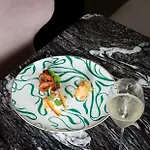 Отель Eight