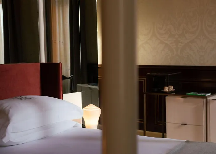 Eight Hotel 5*