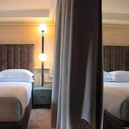 Eight Hotel